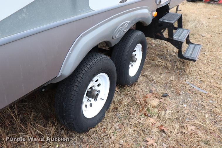 image for item EC9375 2009 Open Range camper