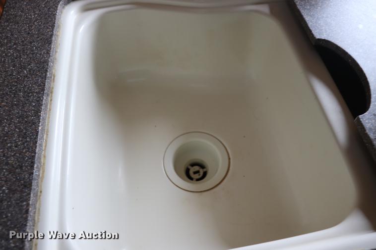 image for item EC9375 2009 Open Range camper