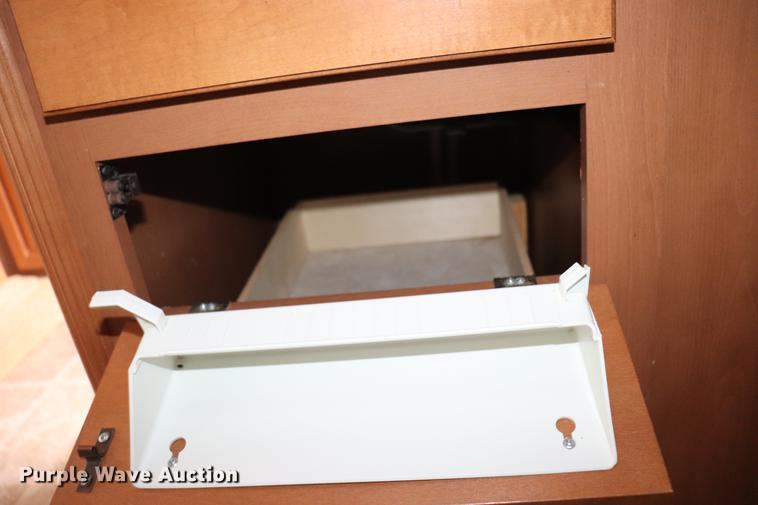 image for item EC9375 2009 Open Range camper