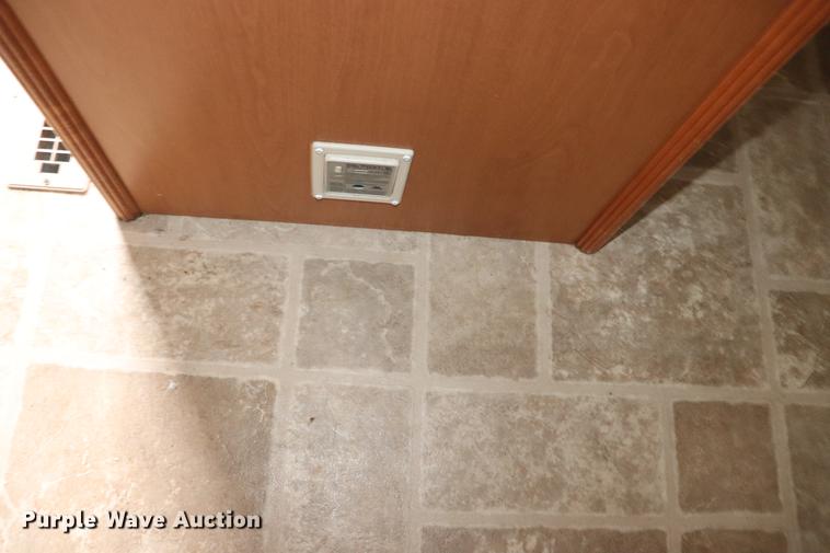 image for item EC9375 2009 Open Range camper