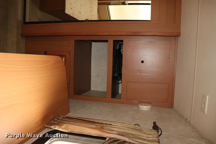 image for item EC9375 2009 Open Range camper