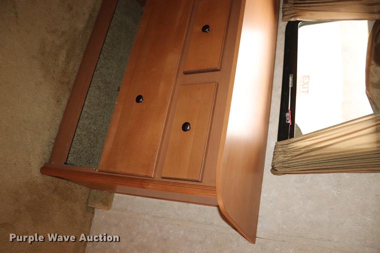 image for item EC9375 2009 Open Range camper