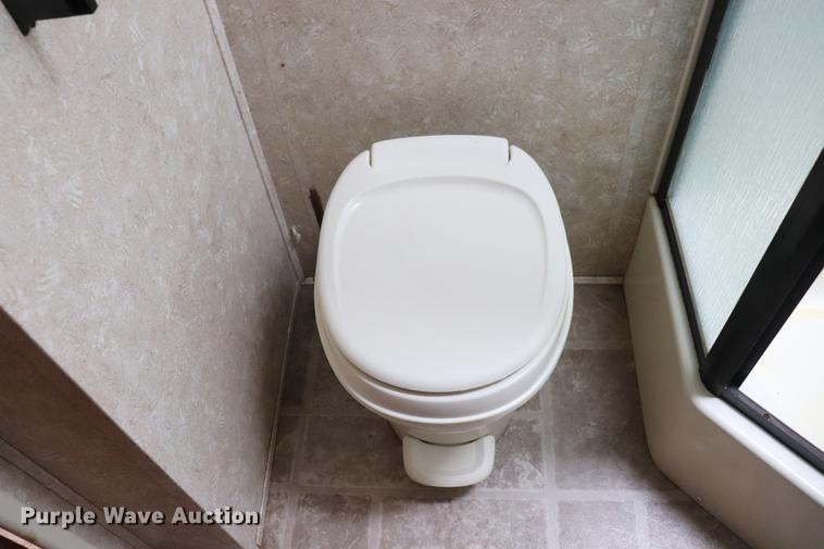 image for item EC9375 2009 Open Range camper