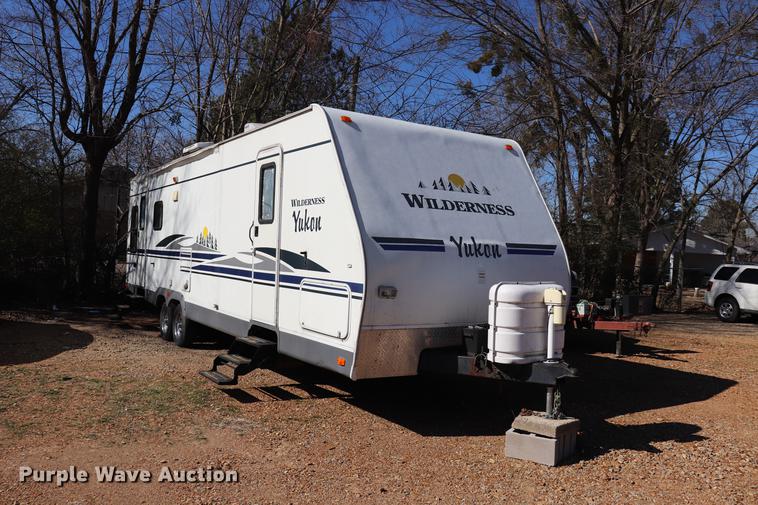 image for item EC9469 2006 Fleetwood Wilderness Yukon camper