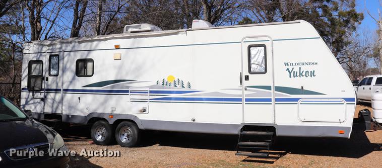 image for item EC9469 2006 Fleetwood Wilderness Yukon camper