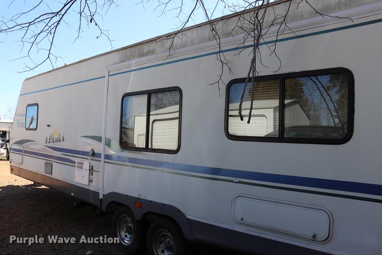 image for item EC9469 2006 Fleetwood Wilderness Yukon camper