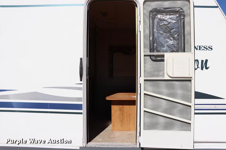 image for item EC9469 2006 Fleetwood Wilderness Yukon camper