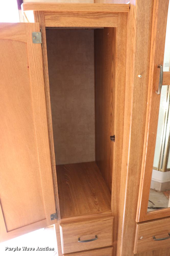 image for item EC9469 2006 Fleetwood Wilderness Yukon camper