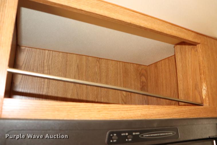 image for item EC9469 2006 Fleetwood Wilderness Yukon camper