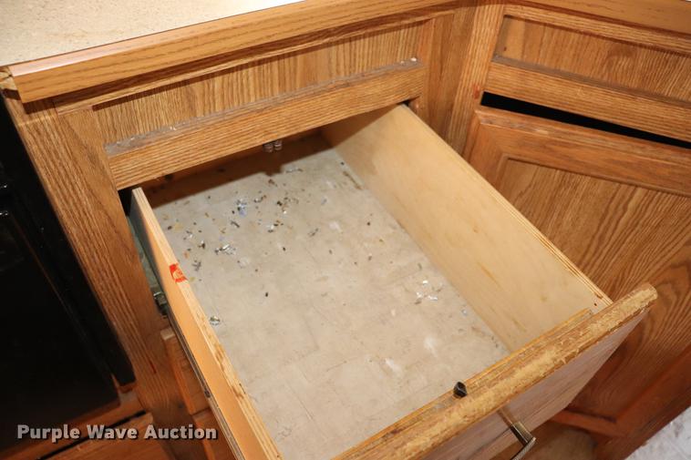 image for item EC9469 2006 Fleetwood Wilderness Yukon camper