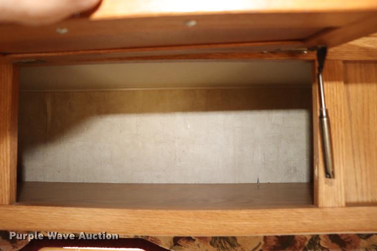 image for item EC9469 2006 Fleetwood Wilderness Yukon camper