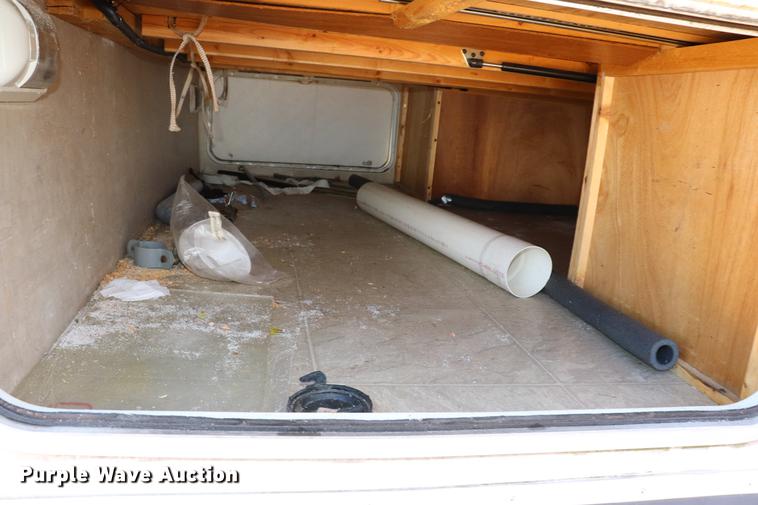 image for item EC9469 2006 Fleetwood Wilderness Yukon camper