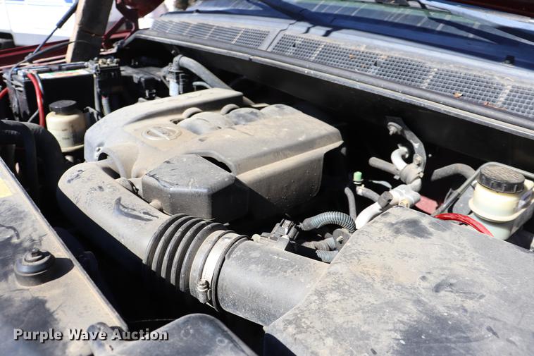 image for item EC9470 2004 Nissan Titan King Cab pickup truck