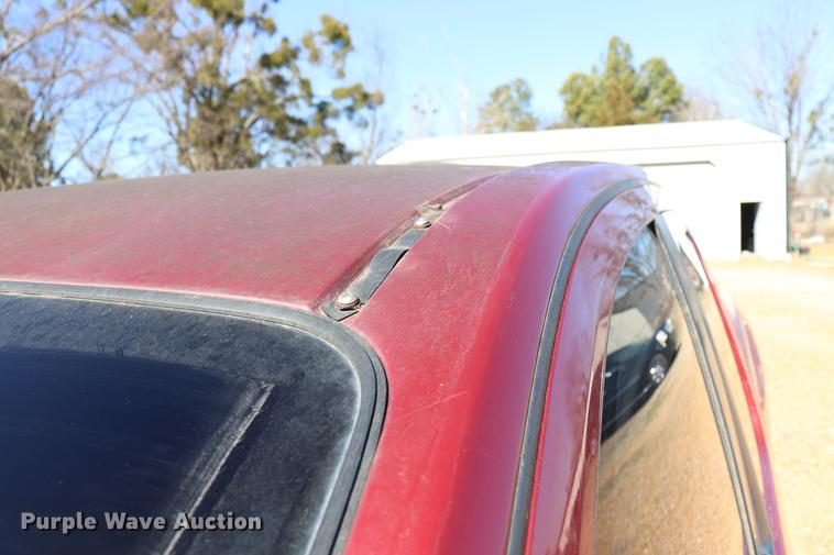 image for item EC9470 2004 Nissan Titan King Cab pickup truck