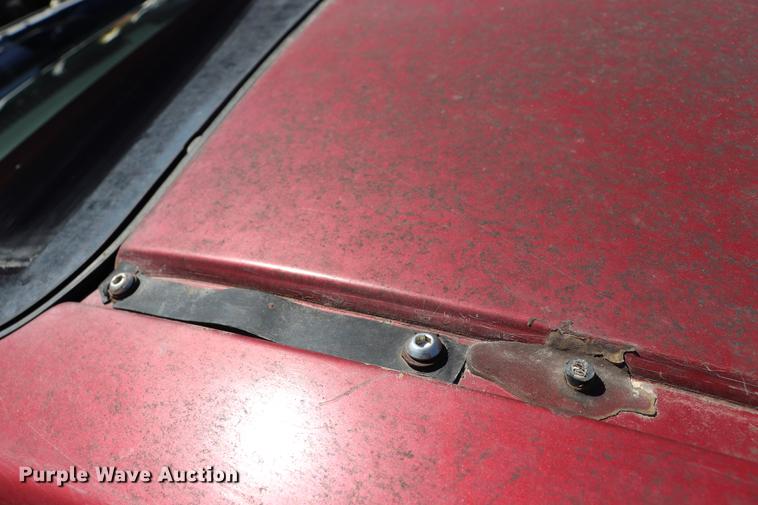 image for item EC9470 2004 Nissan Titan King Cab pickup truck