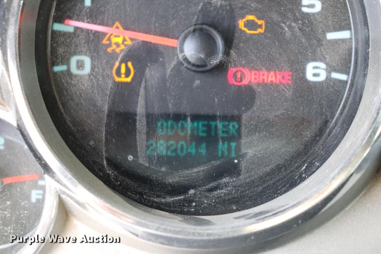 image for item EC9477 2008 Chevrolet Silverado 1500 LT Crew Cab pickup truck