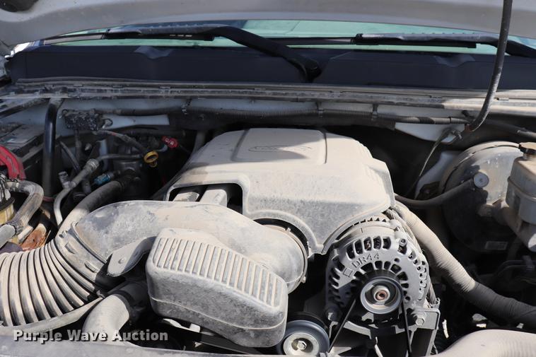 image for item EC9477 2008 Chevrolet Silverado 1500 LT Crew Cab pickup truck