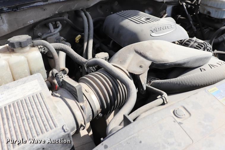 image for item EC9478 2006 Chevrolet Silverado 2500HD Crew Cab pickup truck