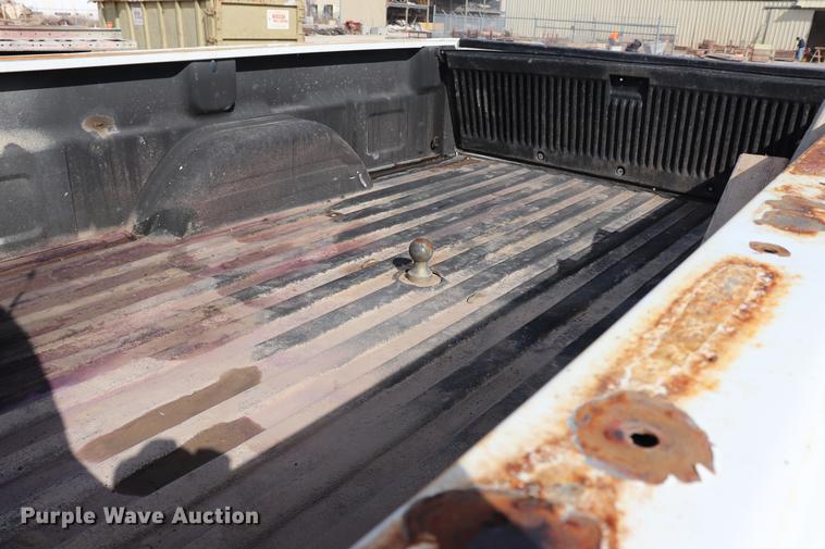 image for item EC9478 2006 Chevrolet Silverado 2500HD Crew Cab pickup truck