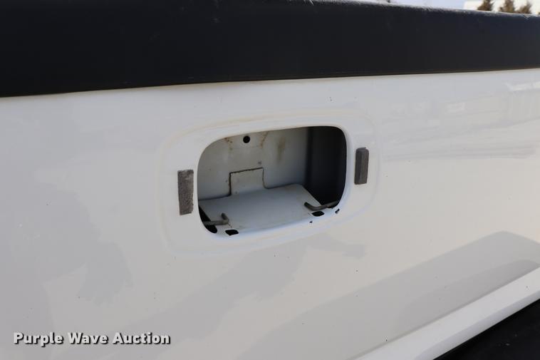 image for item EC9478 2006 Chevrolet Silverado 2500HD Crew Cab pickup truck