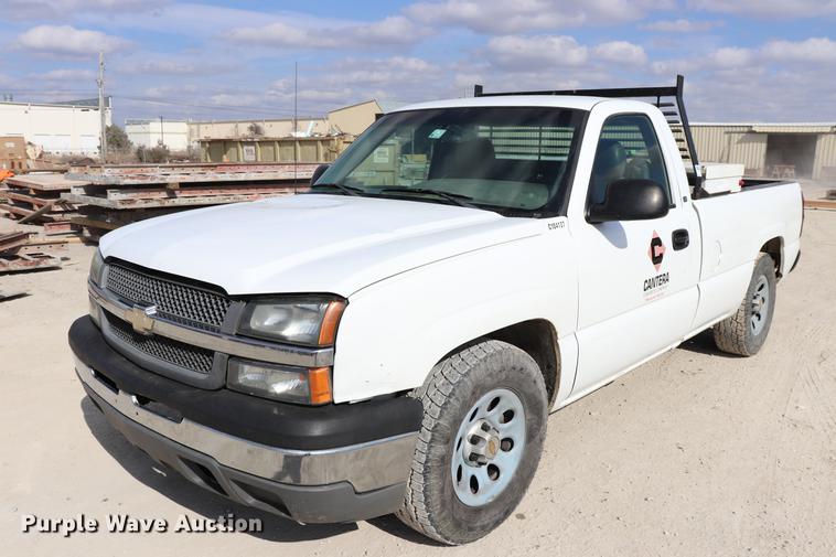 image for item EC9479 2005 Chevrolet Silverado 1500 pickup truck