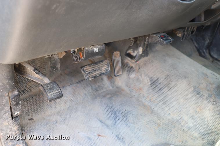 image for item EC9479 2005 Chevrolet Silverado 1500 pickup truck