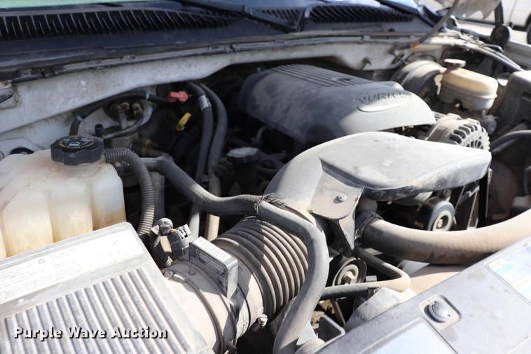 image for item EC9479 2005 Chevrolet Silverado 1500 pickup truck