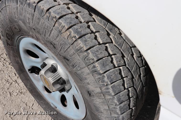 image for item EC9479 2005 Chevrolet Silverado 1500 pickup truck