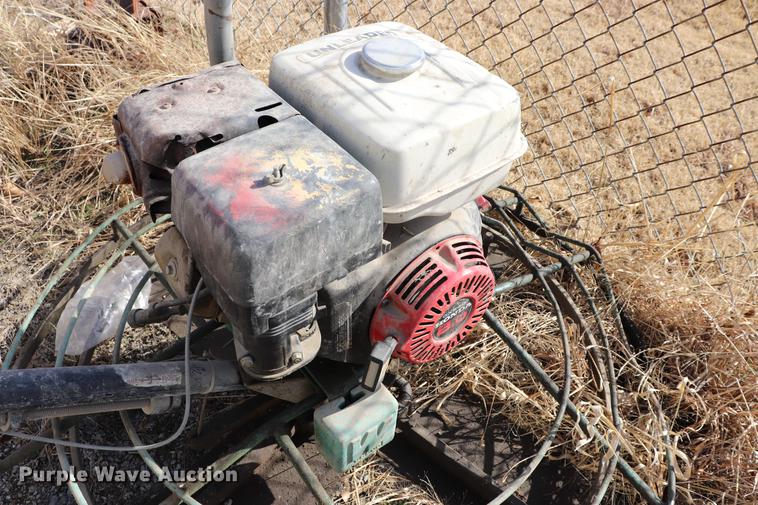 image for item EC9482 Concrete equipment