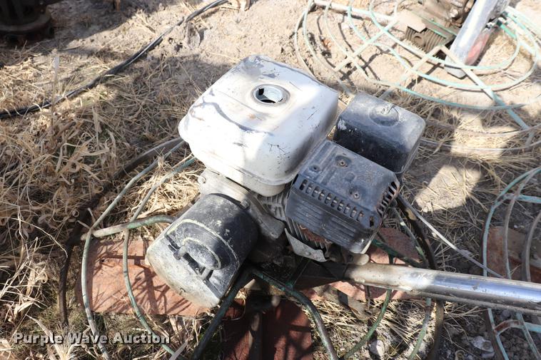 image for item EC9482 Concrete equipment