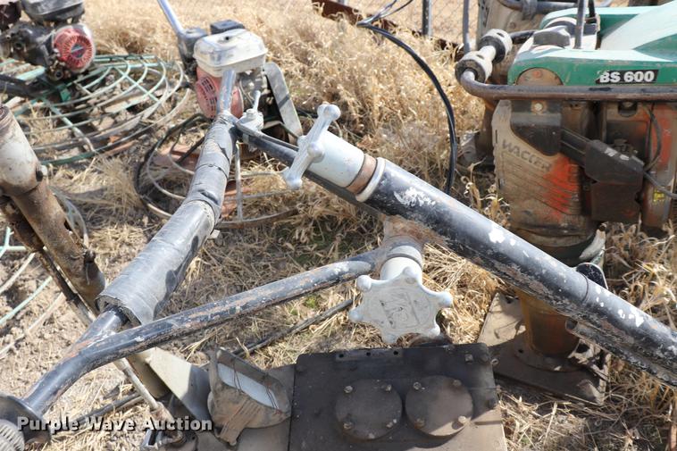 image for item EC9482 Concrete equipment