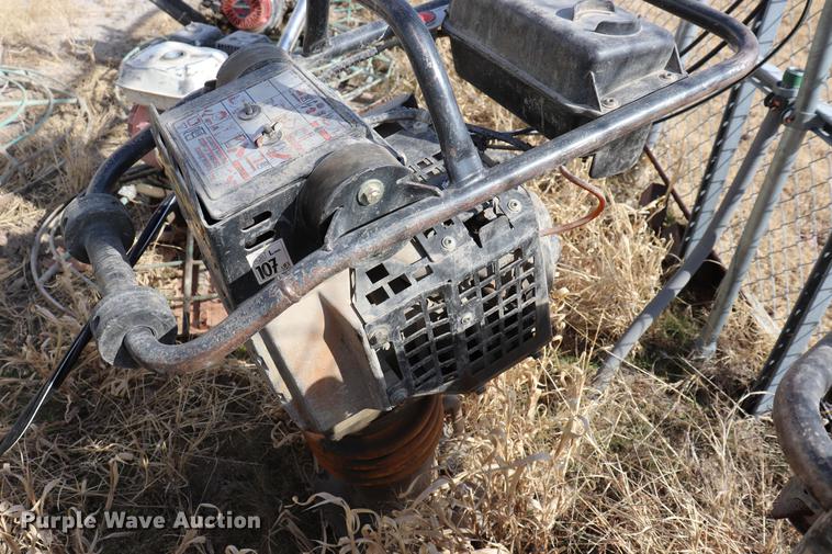 image for item EC9482 Concrete equipment