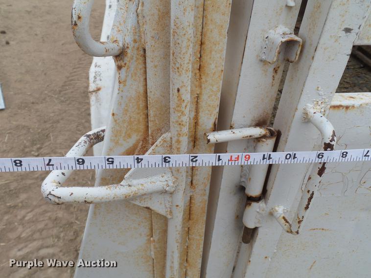 image for item EI9533 Shop built livestock trailer