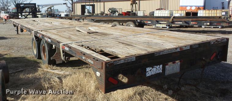 image for item EI9763 2003 Starlite 40TDGN flatbed trailer