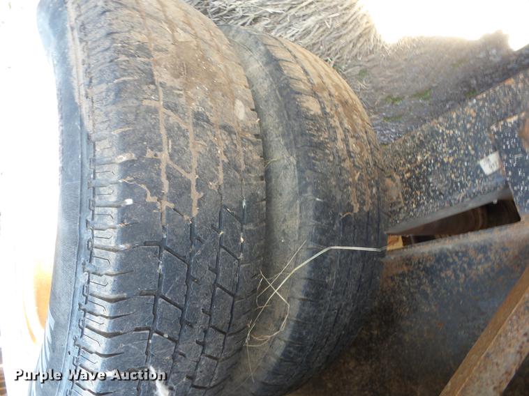 image for item EI9763 2003 Starlite 40TDGN flatbed trailer