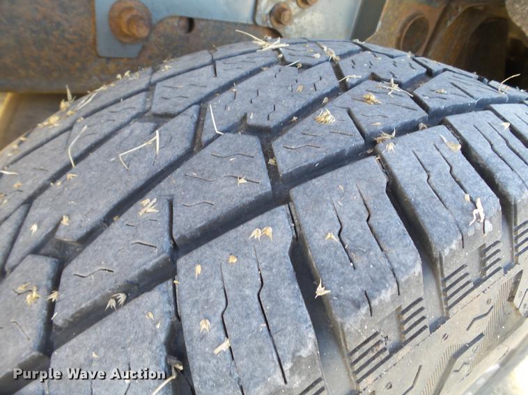 image for item EN9510 2007 Chevrolet Silverado 2500HD Crew Cab pickup truck