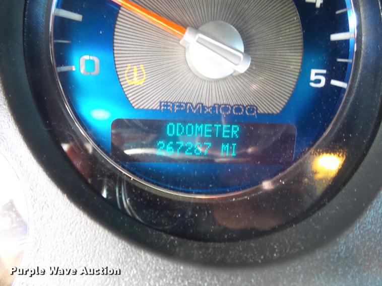 image for item EN9510 2007 Chevrolet Silverado 2500HD Crew Cab pickup truck