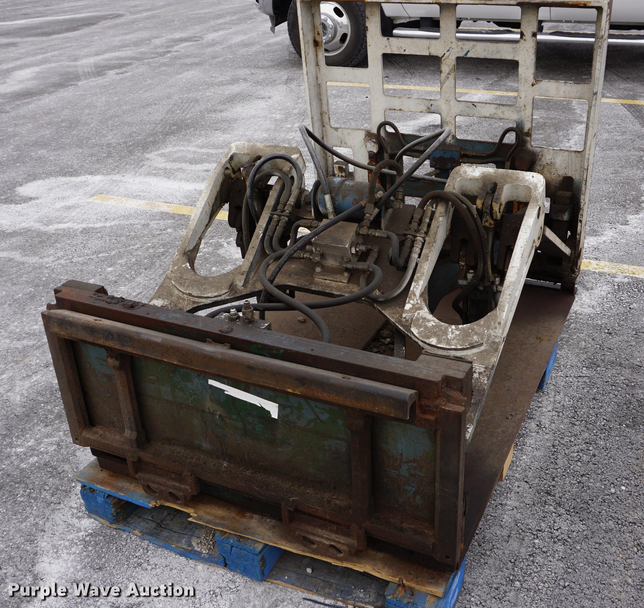 Long reach slip sheeter forklift attachment in Olathe, KS | Item DB0432 ...