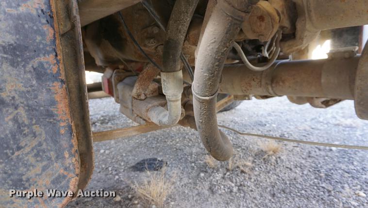 image for item DB0379 1986 Ford 9000 dump truck