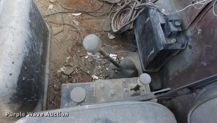 image for item DB0380 1973 Ford 9000 water truck