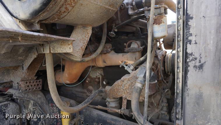 image for item DB0380 1973 Ford 9000 water truck