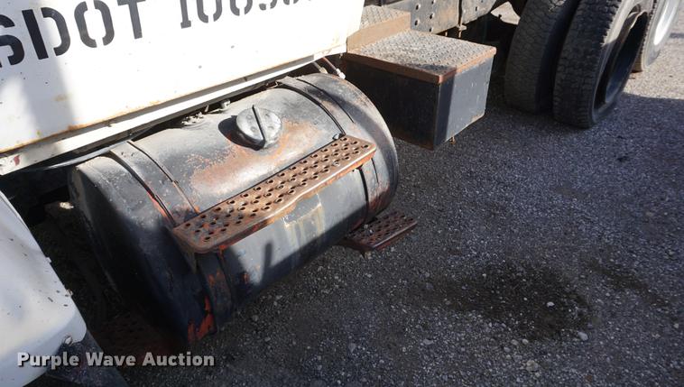 image for item DB0380 1973 Ford 9000 water truck