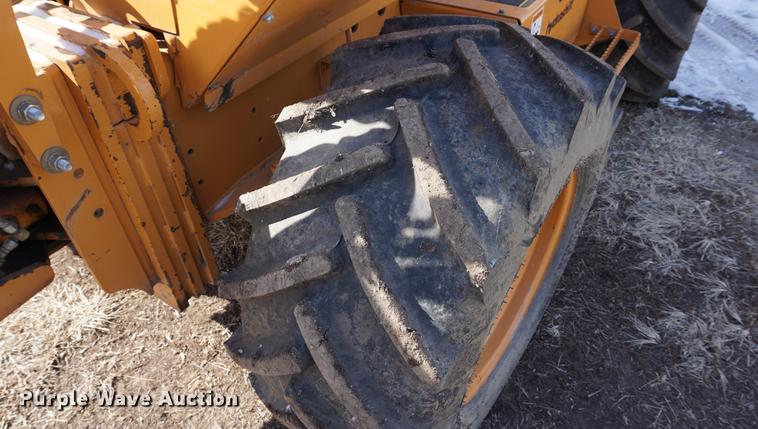 image for item DB0423 2006 Astec RT960 vibratory cable plow