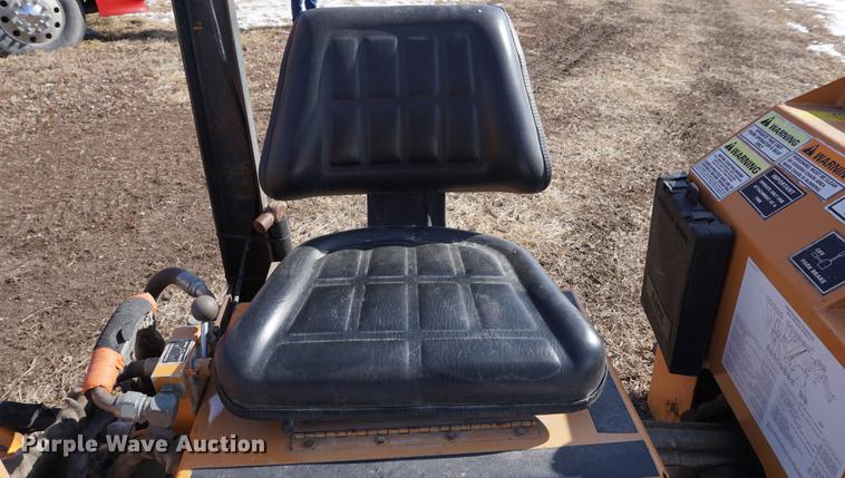 image for item DB0424 2002 Case Maxi Sneaker Series C vibratory cable plow