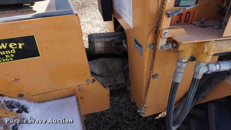 image for item DB0424 2002 Case Maxi Sneaker Series C vibratory cable plow