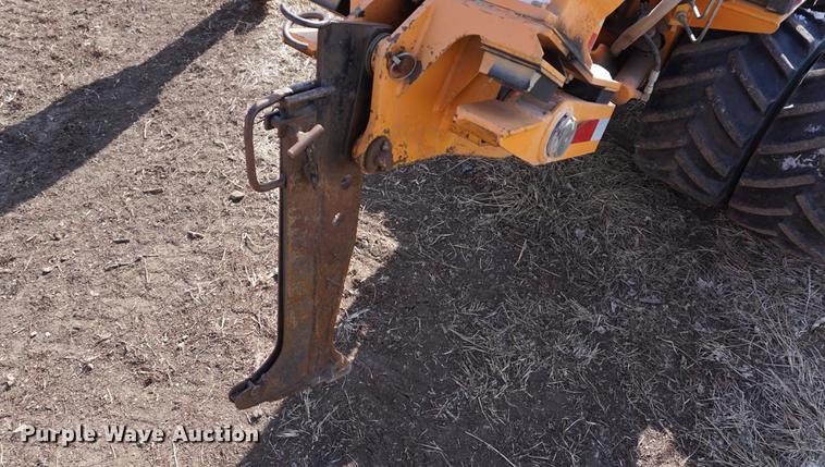 image for item DB0424 2002 Case Maxi Sneaker Series C vibratory cable plow