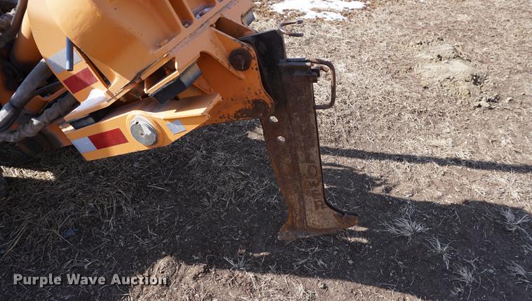 image for item DB0424 2002 Case Maxi Sneaker Series C vibratory cable plow