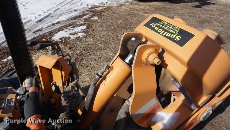 image for item DB0424 2002 Case Maxi Sneaker Series C vibratory cable plow