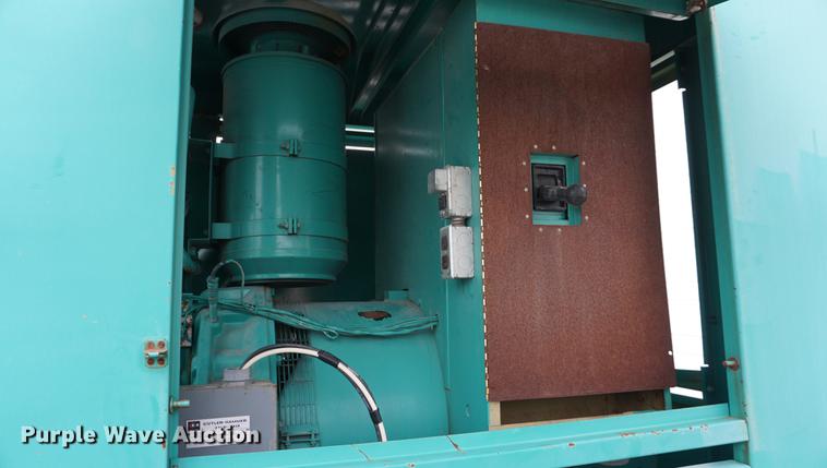 image for item DB0433 Onan 300 generator