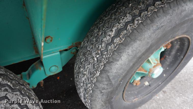 image for item DB0433 Onan 300 generator